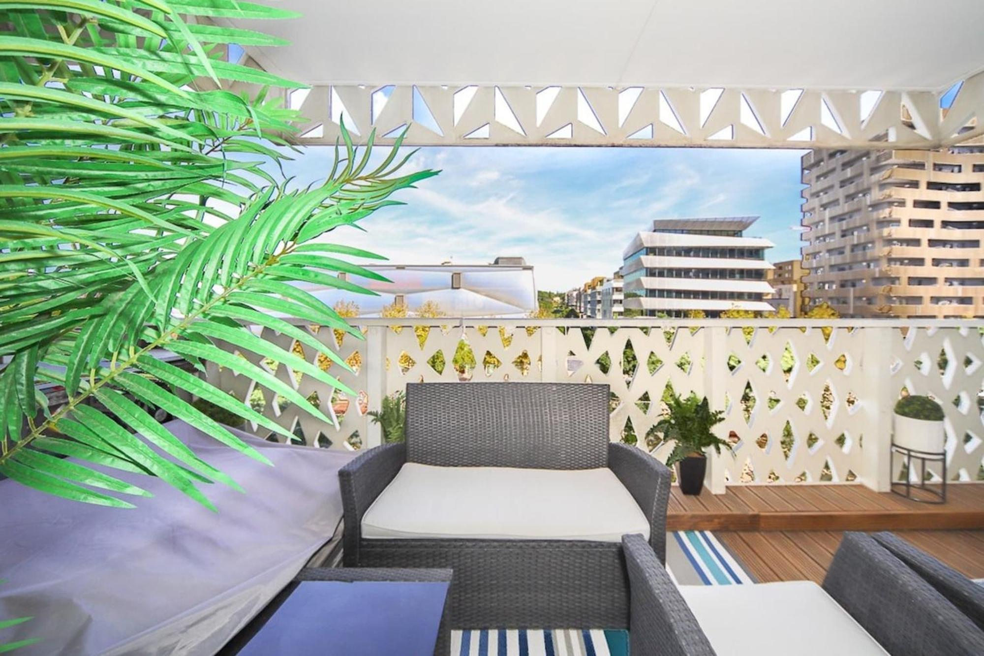 T2 Cubano Montpellier Parking Proche Plages 外观 照片